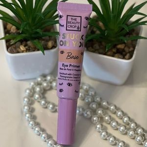 Stuck on you Eye Primer